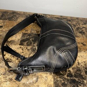 Vintage coach G05D-8A01 bag